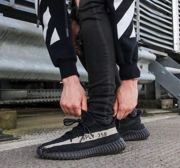 ADIDAS YEEZY BOOST 350 V2 OREO – Youth Fashion Basket