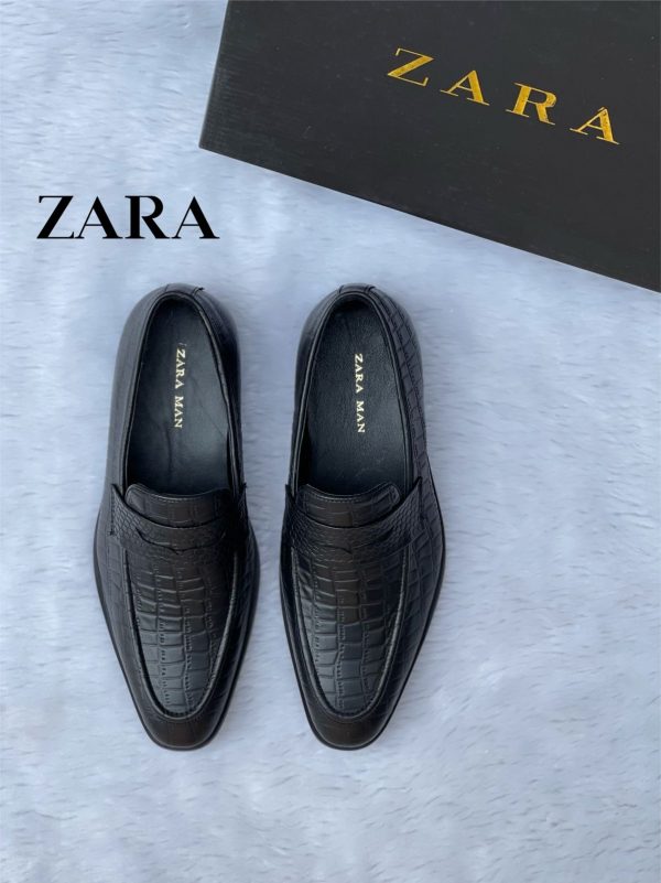 ZARA MAN CROCO MOCCASINS